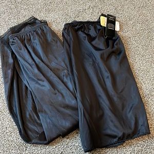 Womens black slips lot 18” and 32”